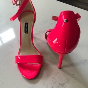 Nine west summer sandals.